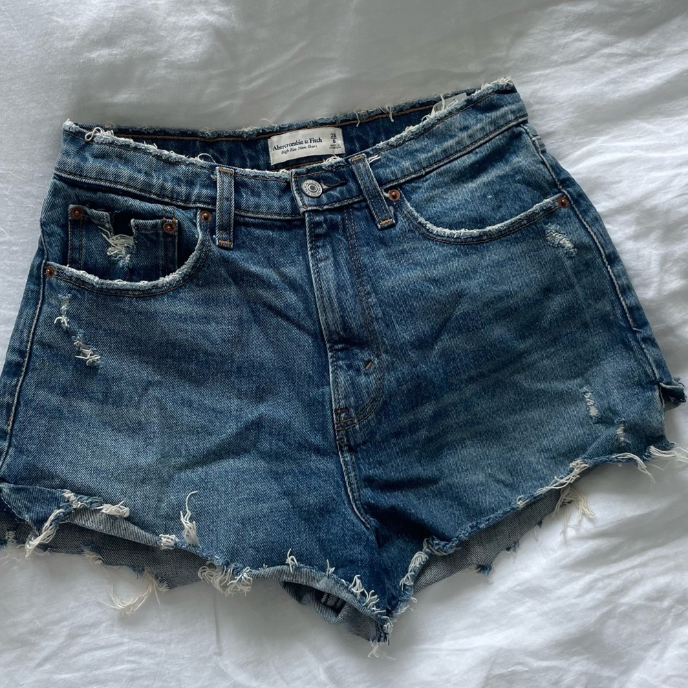 Abercrombie curve love high rise Jean shorts